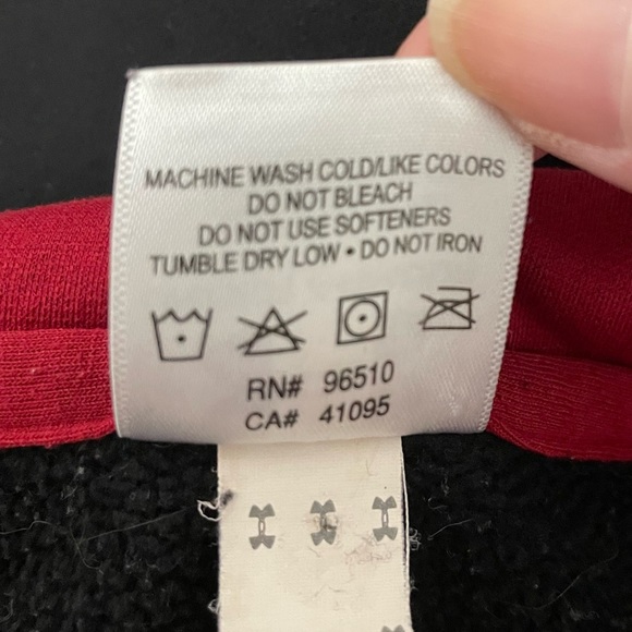 Under Armour pull over hoodie - Picture 6 of 16